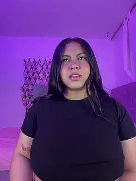 Snapshot of Dominic_Schmit01 chatting on 09/15/25, 04:34 Dominic Schmit01 online show from 09/15/25, 04:34