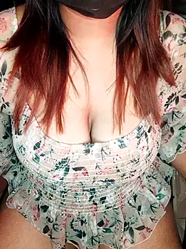 Snapshot of darling_devil chatting on 01/10/26, 04:20 darling devil online show from 01/10/26, 04:20