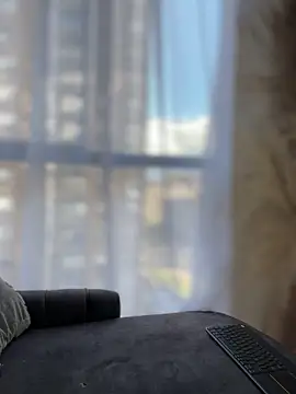 Sofi Leal online show from 09/24/25, 12:19