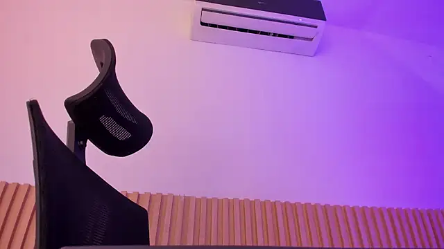 OliviaSweett online show from 09/22/25, 01:02