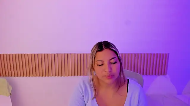 OliviaSweett online show from 03/29/26, 06:52