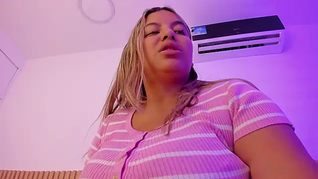 OliviaSweett online show from 04/12/26, 05:40