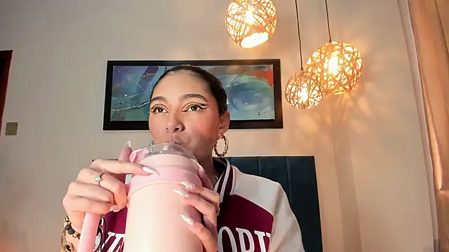 LunaAspen  online show from 02/11/26, 06:02