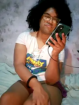 Snapshot of fannyorgastic chatting on 08/09/26, 02:35 fannyorgastic online show from 08/09/26, 02:35