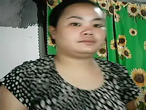 CreamyPussy4uxx online show from 10/29/25, 08:10