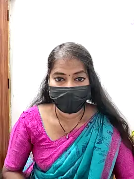 Snapshot of tamil_Sigappu_Roja chatting on 06/20/26, 01:52 tamil Sigappu Roja online show from 06/20/26, 01:52