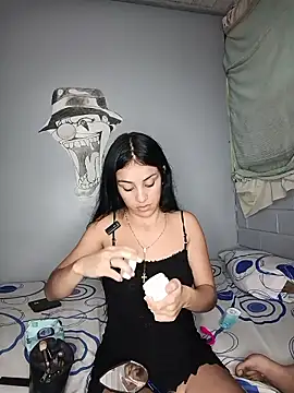 Bigtiti01 online show from 01/13/26, 09:20