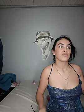 Bigtiti01 online show from 04/10/26, 08:46