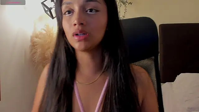 MelanyOconner online show from 04/21/26, 01:07