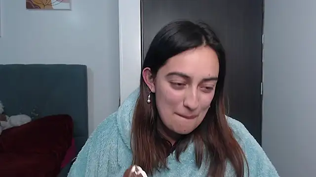 Meggan n online show from 11/25/25, 03:39