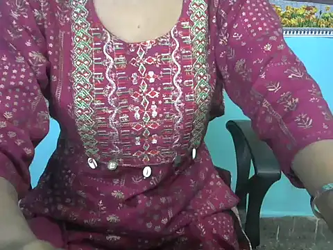Lovely bhabhi143 online show from 04/10/26, 05:56