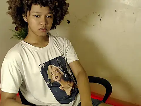 9INCHESHARDCOCK online show from 02/19/26, 09:27