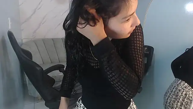 Snapshot of victoria_hernandez_t_ chatting on 06/09/26, 01:12 victoria hernandez t online show from 06/09/26, 01:12