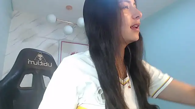 Snapshot of victoria_hernandez_t_ chatting on 07/03/26, 01:06 victoria hernandez t online show from 07/03/26, 01:06