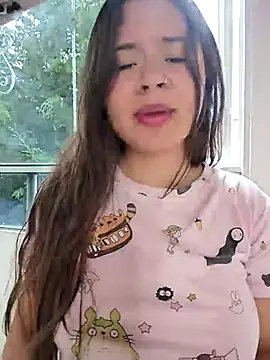 Snapshot of Isa_Acosta chatting on 11/01/25, 04:42 Isa Acosta online show from 11/01/25, 04:42