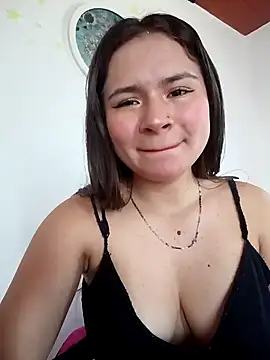 Snapshot of Isa_Acosta chatting on 12/14/25, 02:55 Isa Acosta online show from 12/14/25, 02:55