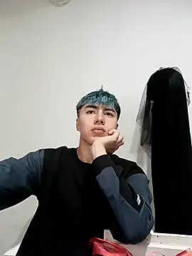 AlexanderCollman online show from 10/10/25, 07:46