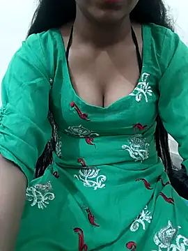 Snapshot of Alia-00 chatting on 12/20/25, 05:03 Alia-00 online show from 12/20/25, 05:03