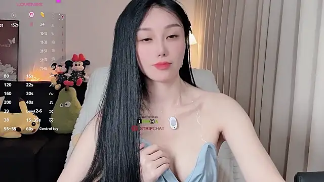 Snapshot of Xiatian520_ chatting on 02/02/26, 07:23 Xiatian520 online show from 02/02/26, 07:23