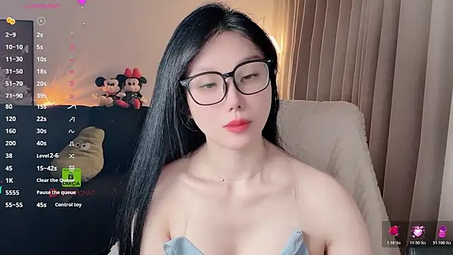 Xiatian520  online show from 03/04/26, 07:47