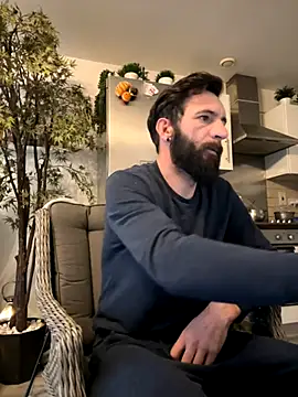 Michel huge online show from 11/19/25, 08:03