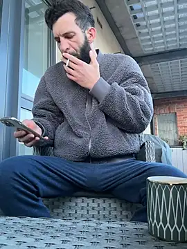 Michel huge online show from 04/12/26, 05:45