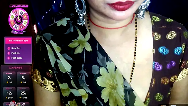 QUEEN SAKHI- online show from 07/12/26, 05:59