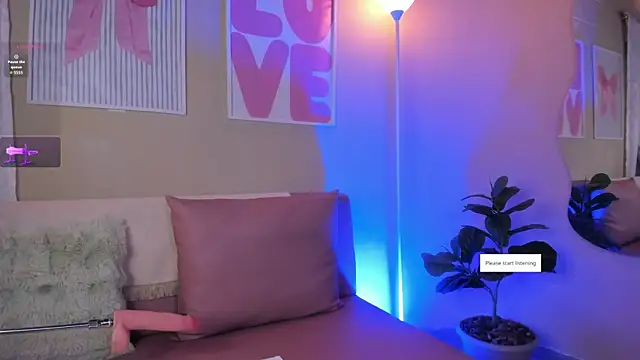 Snapshot of kissme_cutie chatting on 11/13/25, 07:46 kissme cutie online show from 11/13/25, 07:46