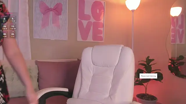 Snapshot of kissme_cutie chatting on 11/15/25, 07:43 kissme cutie online show from 11/15/25, 07:43