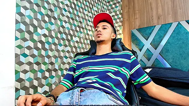 Marcus Jeron online show from 12/14/25, 09:52