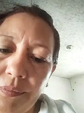 marinita13 online show from 09/19/25, 02:40