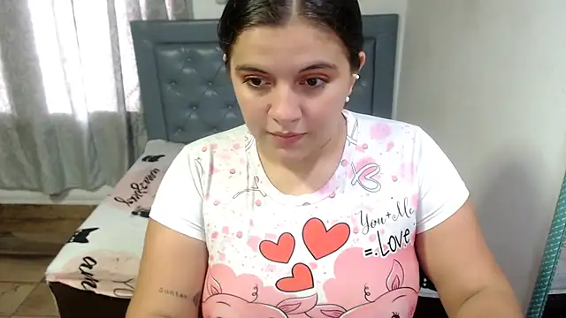 sarah aguilar online show from 03/30/26, 04:41