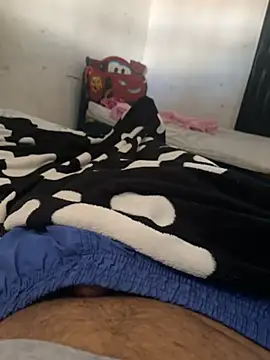 Snapshot of Alejand276765 chatting on 11/04/25, 03:55 Alejand276765 online show from 11/04/25, 03:55