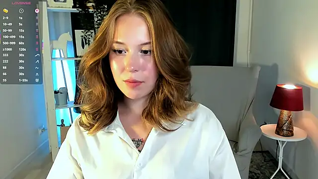 LanaRoselle online show from 07/18/26, 09:18