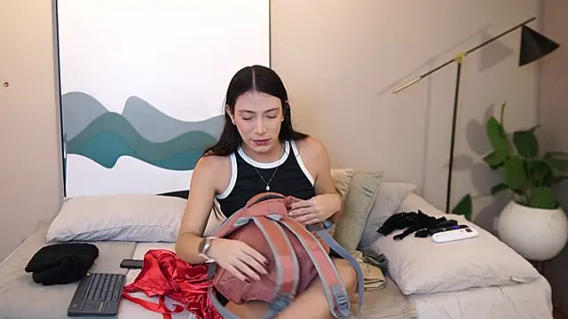 Ariaa Isabell online show from 10/24/25, 06:04