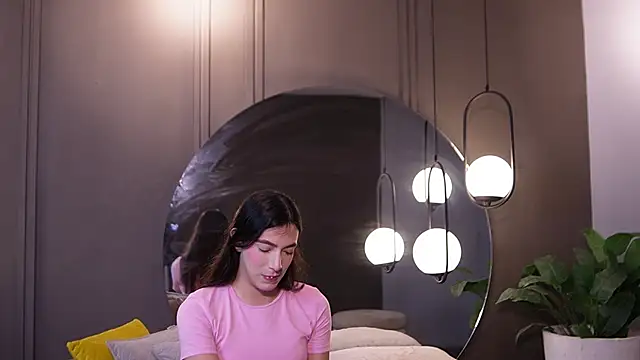 Ariaa Isabell online show from 04/16/26, 06:30