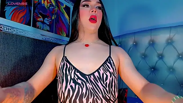 Snapshot of AmazingMistressNathy chatting on 09/11/25, 04:12 AmazingMistressNathy online show from 09/11/25, 04:12