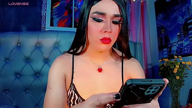 Snapshot of AmazingMistressNathy chatting on 09/19/25, 06:19 AmazingMistressNathy online show from 09/19/25, 06:19