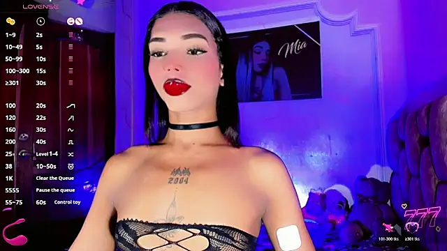 Snapshot of LADY-HOT-SEXY- chatting on 06/17/26, 09:27 LADY-HOT-SEXY- online show from 06/17/26, 09:27