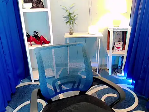 Snapshot of ladydesiree88 chatting on 09/30/25, 12:48 ladydesiree88 online show from 09/30/25, 12:48