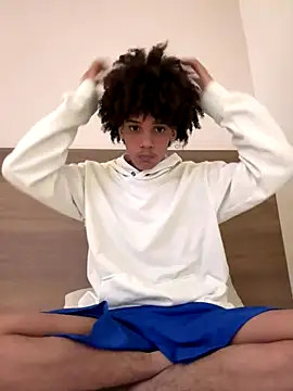 Max Rain online show from 09/14/25, 04:55