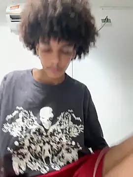 Max Rain online show from 10/24/25, 10:50