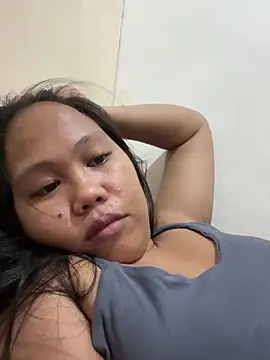 Snapshot of SpankyMyAss69 chatting on 12/14/25, 03:17 SpankyMyAss69 online show from 12/14/25, 03:17