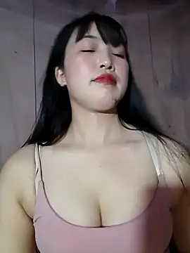 Snapshot of dimny_sex chatting on 10/27/25, 04:00 dimny sex online show from 10/27/25, 04:00