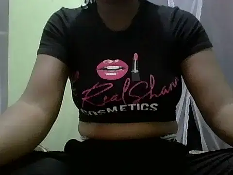 Snapshot of Ntshire chatting on 01/06/26, 01:26 Ntshire online show from 01/06/26, 01:26