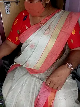 Jessi 25 online show from 11/24/25, 04:29