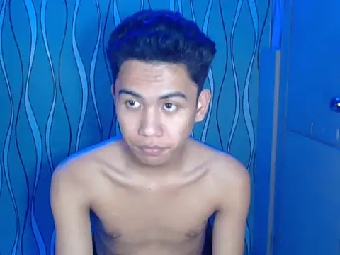 Snapshot of Demure_Asian143 chatting on 09/11/25, 01:22 Demure Asian143 online show from 09/11/25, 01:22