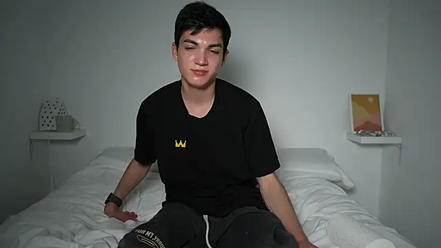 Snapshot of MattyandAiden chatting on 05/01/26, 06:45 MattyandAiden online show from 05/01/26, 06:45