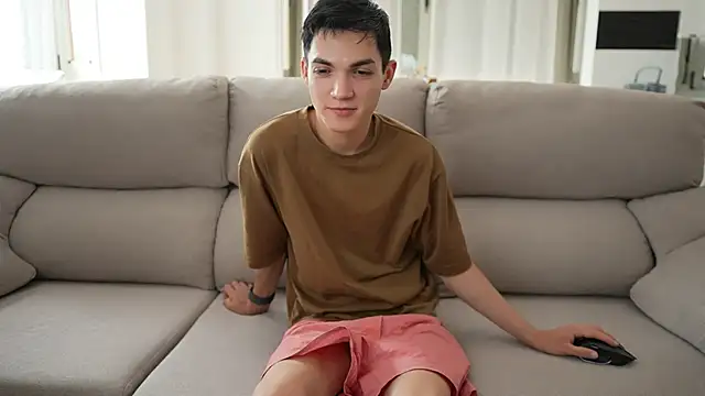 Snapshot of MattyandAiden chatting on 05/24/26, 04:12 MattyandAiden online show from 05/24/26, 04:12