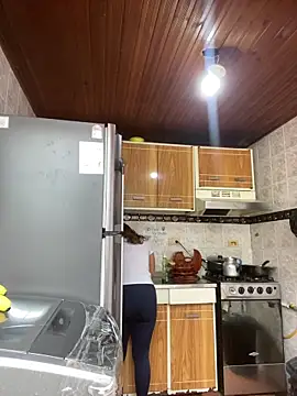 Snapshot of juliana-mancini chatting on 11/21/25, 05:22 juliana-mancini online show from 11/21/25, 05:22